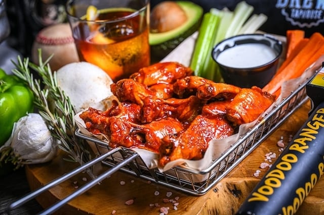 Eddies Wings.