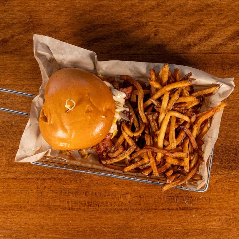 Bar Food Favorites: Burgers, Wings, and More